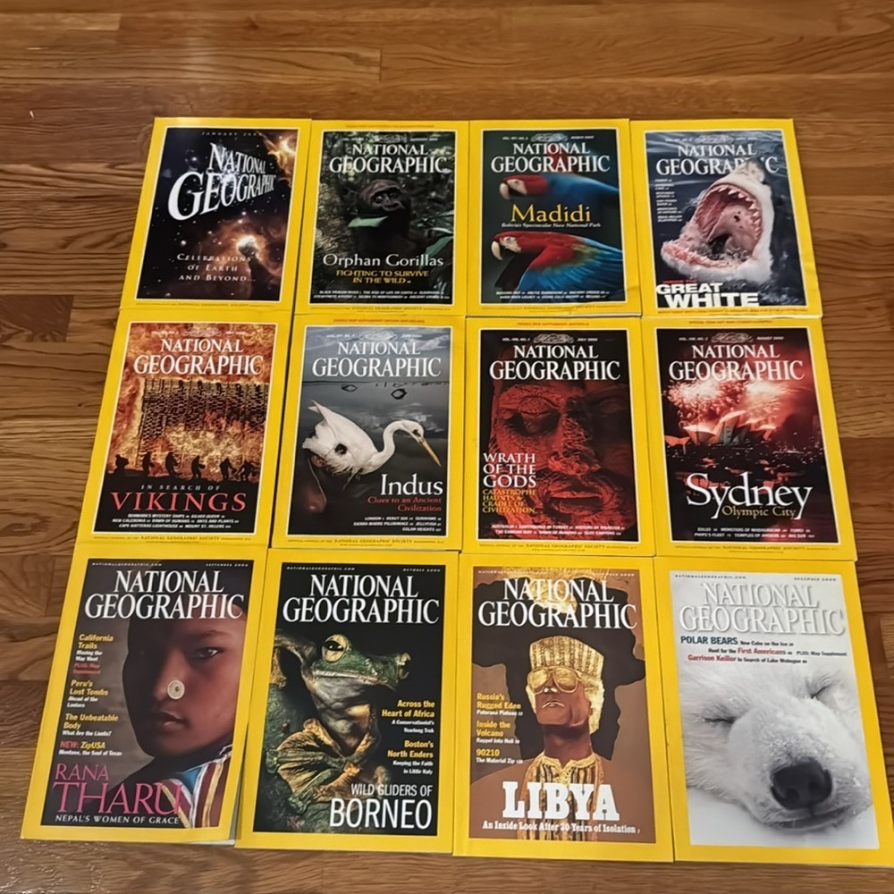 National Geographic 2000 Issues with Maps.